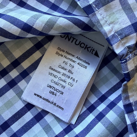 UNTUCKit Men's Navy and White Plaid Shirt -LargeTall - Picture 3 of 9